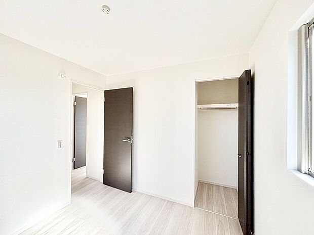 収納が充実しているので居住スペースを広々使えます