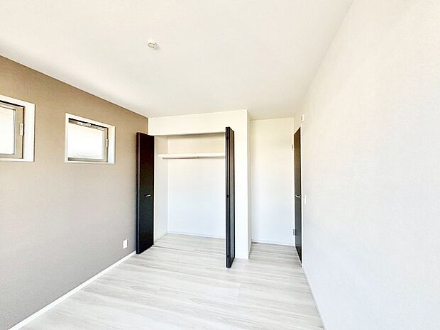 全居室2面採光＆クローゼット付きです