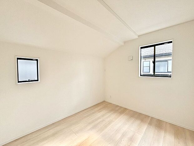 2面採光で明るさ＆風通し良好！