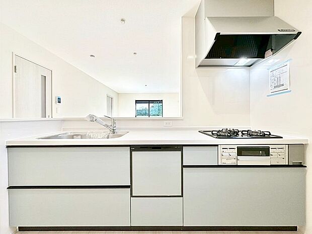 毎日使うキッチンだから、使いやすさ＆お手入れのしやすさにこだわりました。