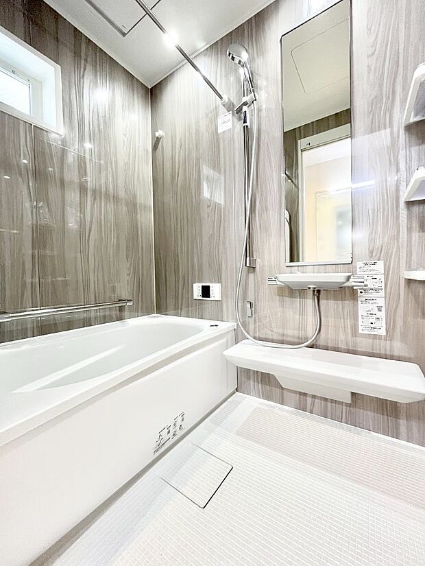 一日の疲れを癒やす大切なバスタイム。ゆっくりとお風呂を楽しんで疲れをとりたいですね！  