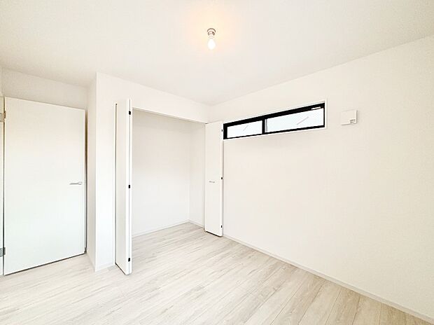 収納が充実しているので、居住スペースを広く使えます。