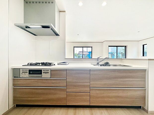 毎日使うキッチンだから、使いやすさ＆お手入れのしやすさにこだわりました。  