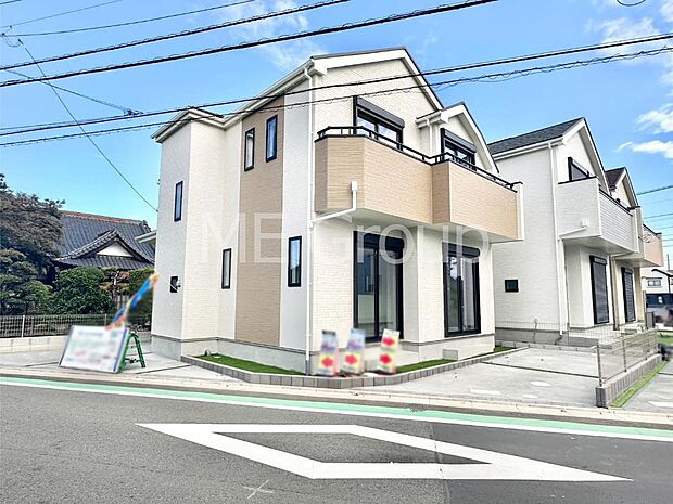 暮らしやすさと居心地の良さにこだわったシンプルで飽きのこないデザイン !