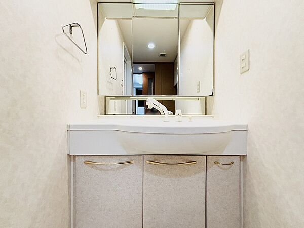 apartment 埼玉県朝霞市溝沼６丁目
地図を見る