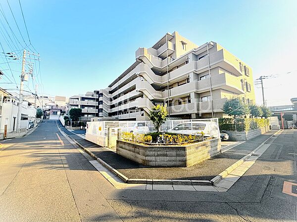 apartment 埼玉県朝霞市溝沼６丁目
地図を見る
