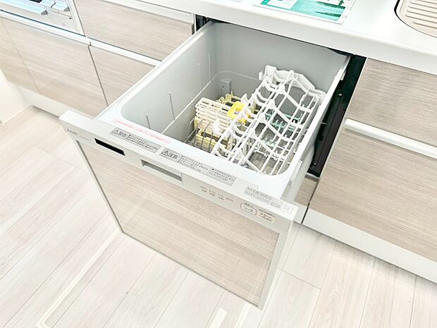 面倒なお片づけは食洗機にお任せ!家事の負担が減って、時間にも気持ちにもゆとりができます。