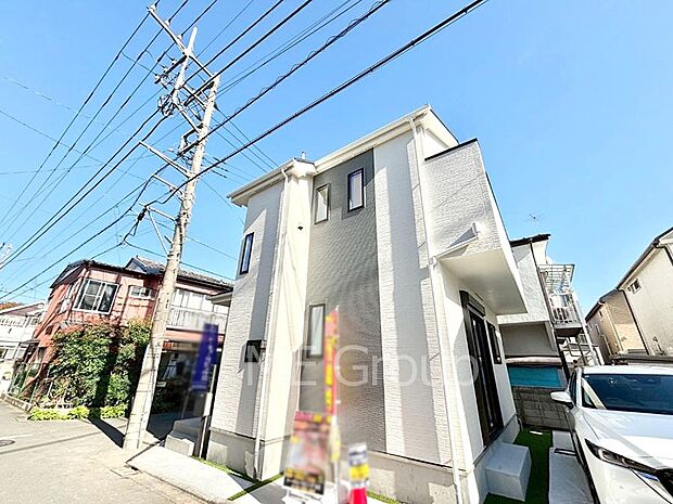 洗練された外観、上質な住空間が広がる室内は永く安心して過ごせる住居です。