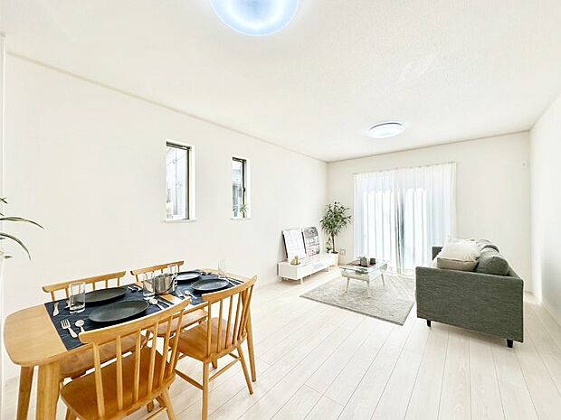 落ち着いた雰囲気のＬＤＫは家族みんなの快適空間