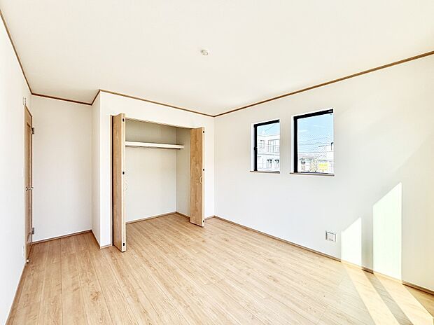 収納が充実しているので居住スペースを広々使えます