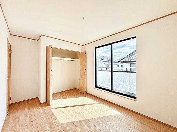 収納が充実しているので居住スペースを広々使えます