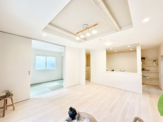 住む方の個性が引き出される、インテリアを考えるのが楽しみなリビングです