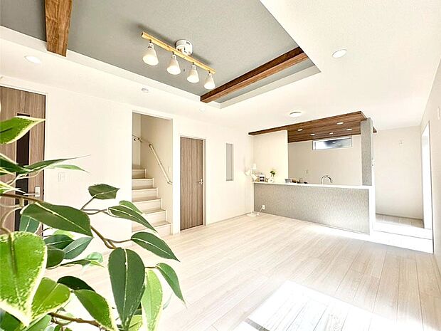 住む方の個性が引き出される、インテリアを考えるのが楽しみなリビングです!