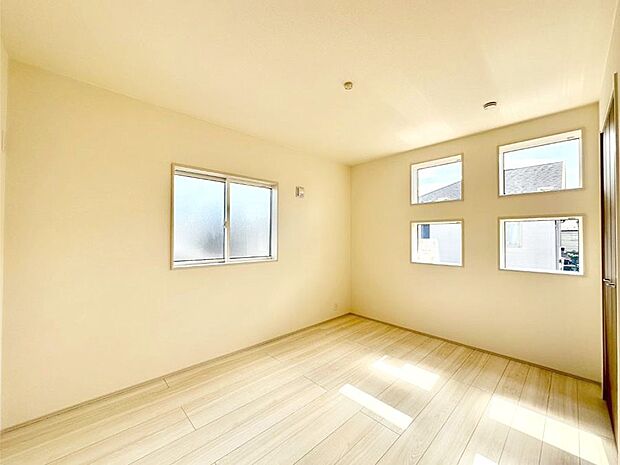 2面採光で明るさ&風通し良好!