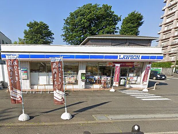 コンビニ 300m ローソン 新座野火止六丁目店