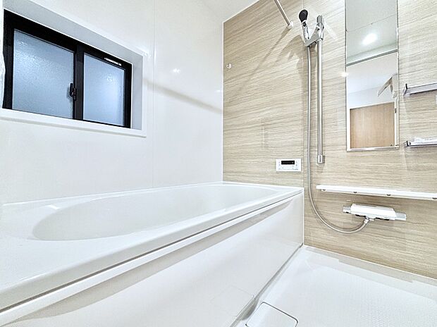 一日の疲れを癒やす大切なバスタイム。ゆっくりとお風呂を楽しんで疲れをとりたいですね!