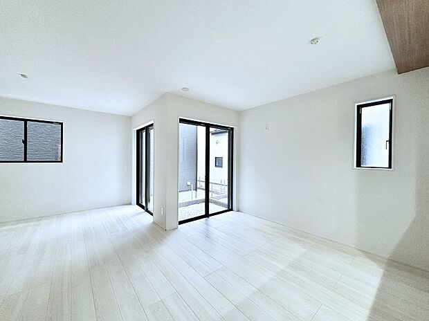 住む方の個性が引き出される、インテリアを考えるのが楽しみなリビングです！ 