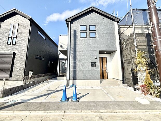 洗練された外観、上質な住空間が広がる室内は永く安心して過ごせる住居です。 