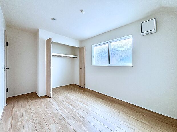 収納が充実しているので、居住スペースを広く使えます。