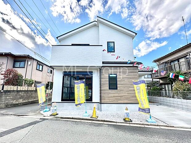 洗練された外観、上質な住空間が広がる室内は永く安心して過ごせる住居です。 