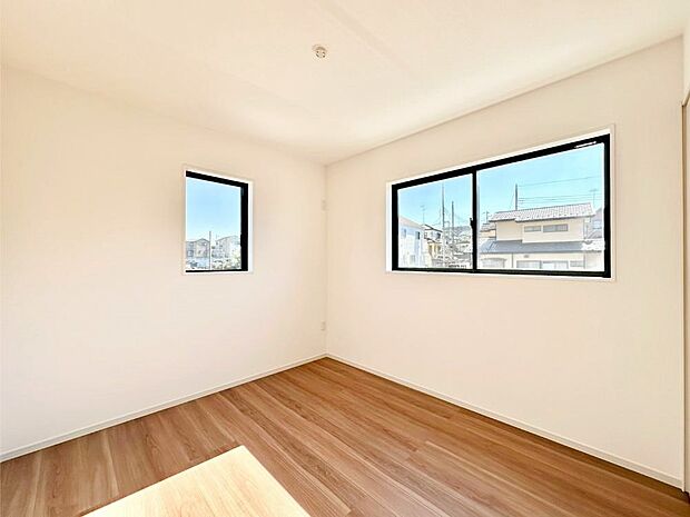 2面採光を確保した明るい空間。家族みんなが快適な暮らしを実現する設計です。