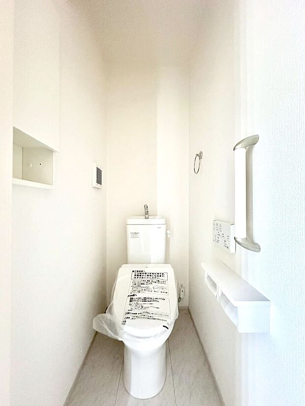 トイレは1階と2階それぞれに配置されていてとても便利です。