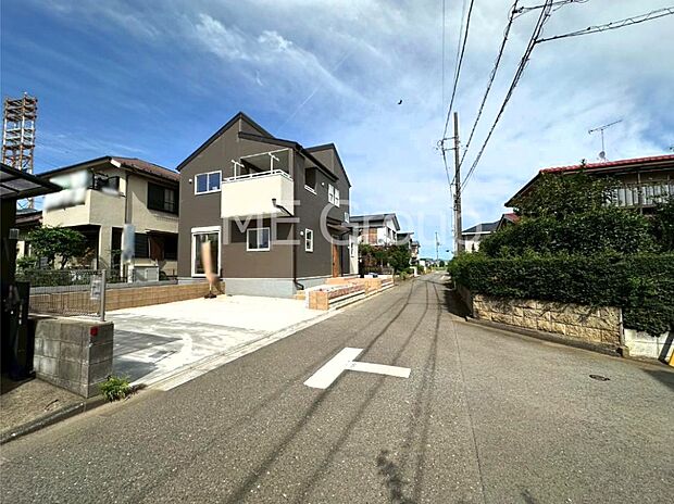 西武新宿線「新所沢」駅。ここから始まる新生活を応援いたします!