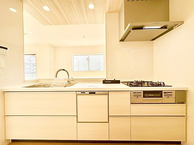 お料理を効率的に、楽しく!システムキッチン