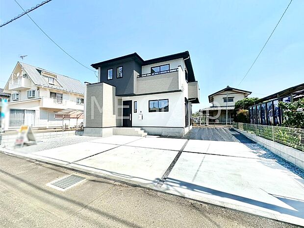 暮らしやすさと居心地の良さにこだわったシンプルで飽きのこないデザイン !