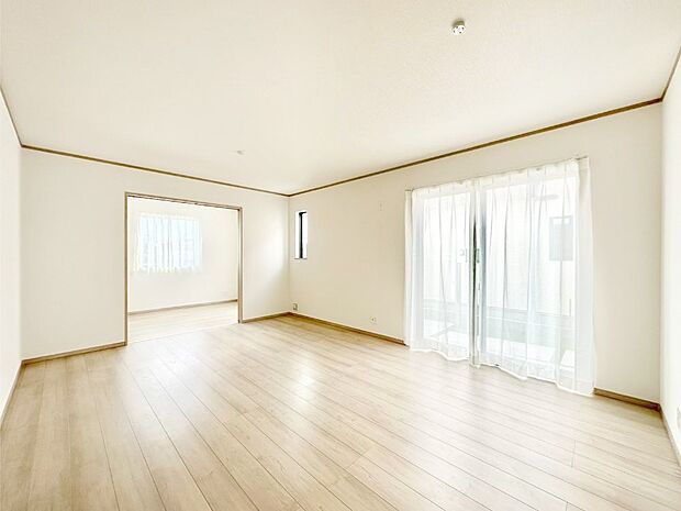 どこにいても家族のつながりを感じられるコミュニケーションリビング。