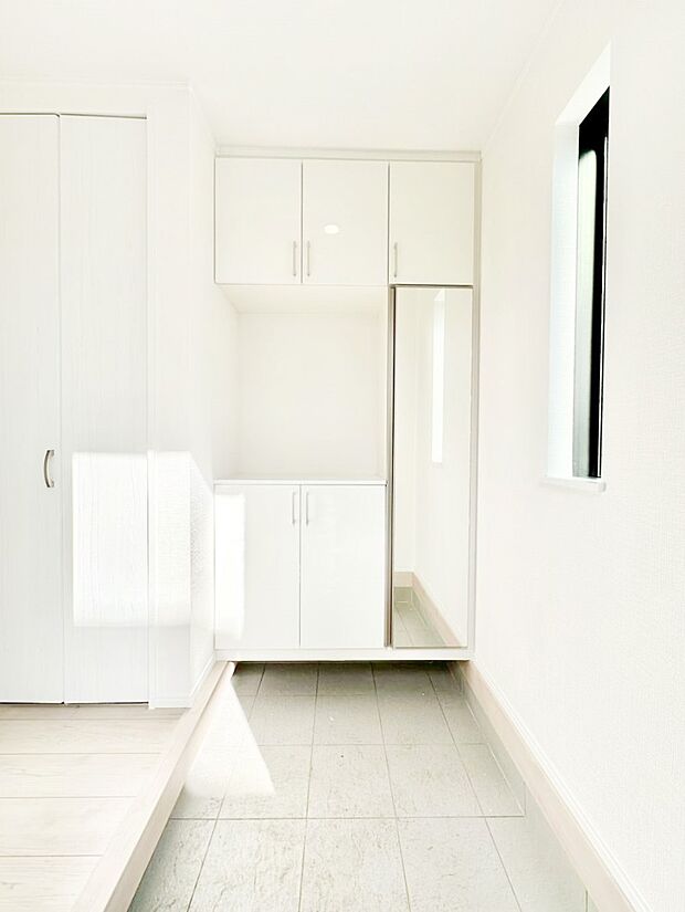 帰ってきてホッとする玄関。帰るのが楽しみになりますね!