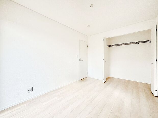 収納が充実しているので居住スペースを広々使えます