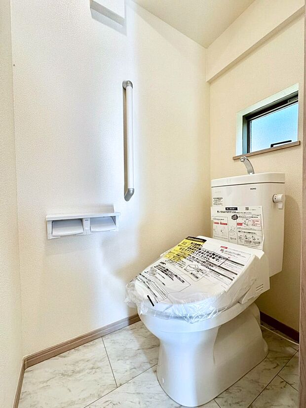 トイレは1階と2階それぞれに配置されていてとても便利です。 