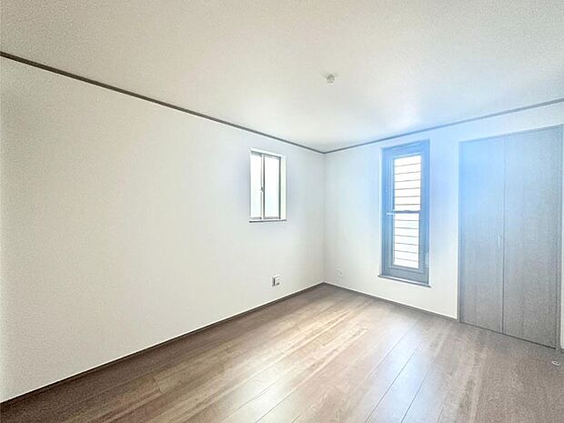 2面採光で明るさ＆風通し良好！