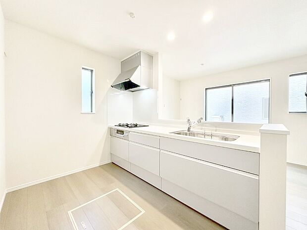 毎日使うキッチンだから、使いやすさ＆お手入れのしやすさにこだわりました。 