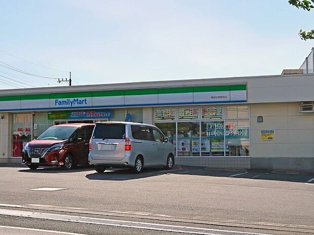 コンビニ 480m ファミリーマート 所沢小手指南店