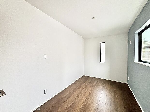 アクセントクロスがお部屋全体を明るい印象にしてくれます  