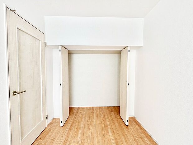 収納力あるクローゼット