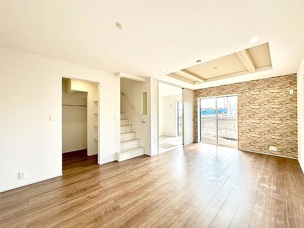 リビング階段が家族の笑顔と会話をつないでくれます