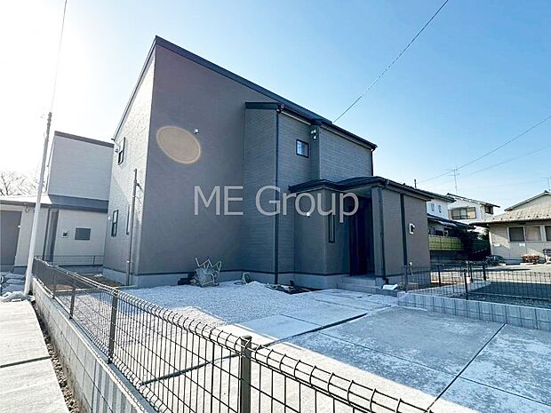 溢れる陽光でご家族の笑顔も輝く