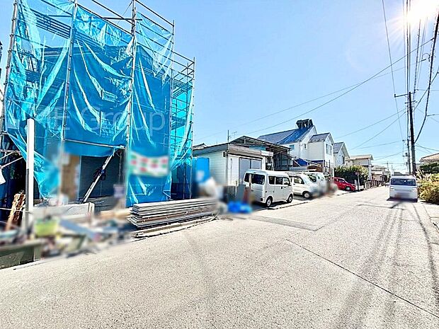 溢れる陽光でご家族の笑顔も輝く