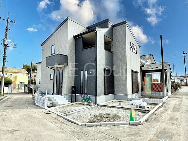 上質感あふれる外観デザイン。魅力の住まいを実現。 