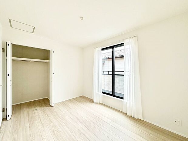 収納が充実しているので居住スペースを広々使えます