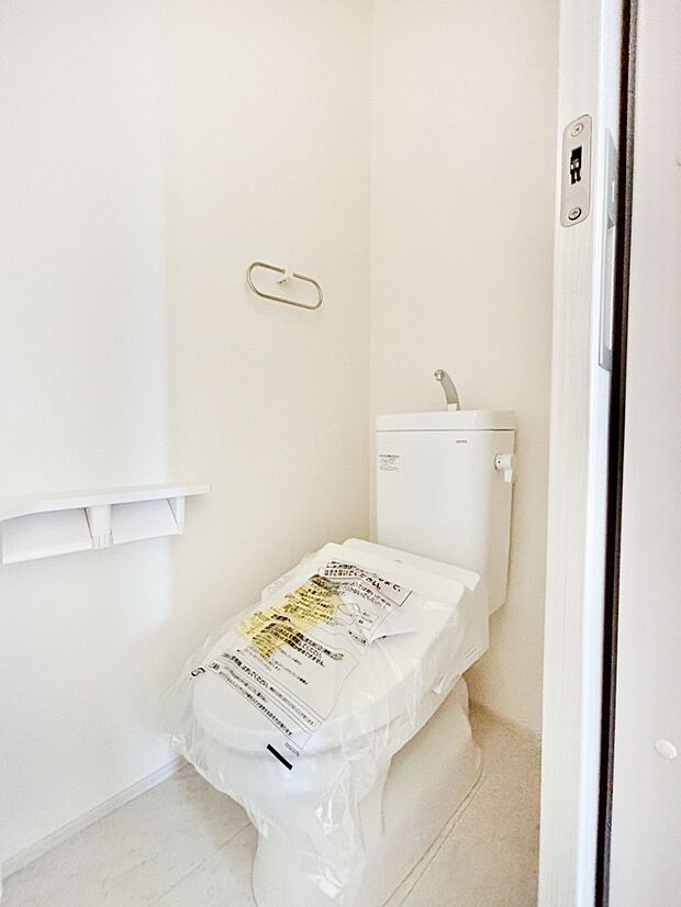 トイレは安心の2箇所！朝のバタバタも一安心です。 