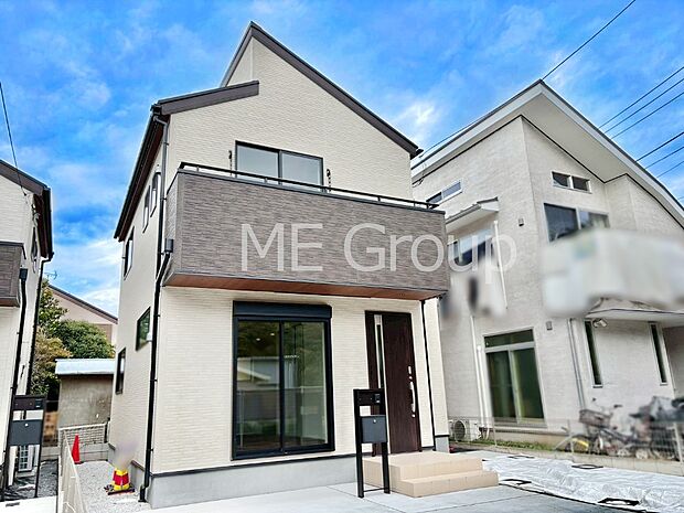 たっぷりの陽光と心地よい風が舞い込む住まい