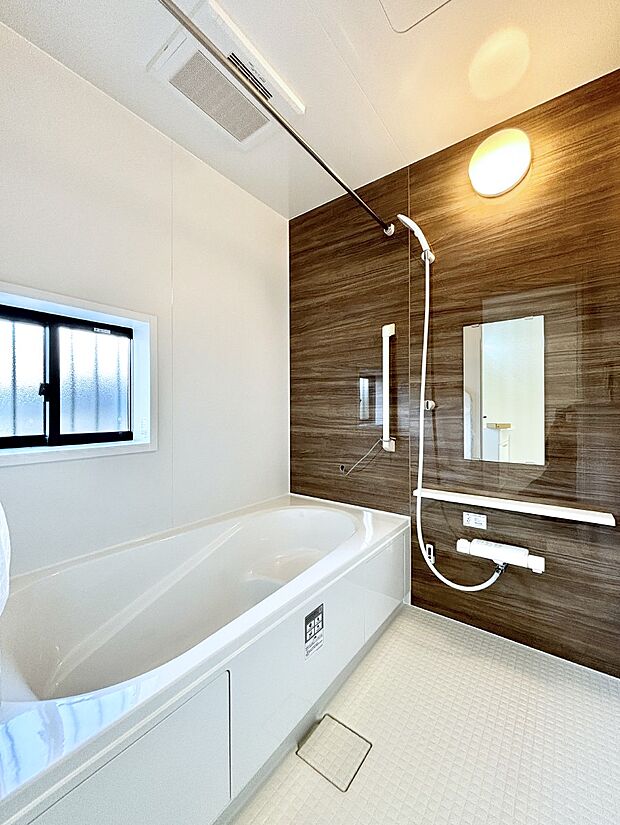 一日の疲れを癒やす大切なバスタイム。ゆっくりとお風呂を楽しんで疲れをとりたいですね！  