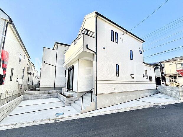 洗練された外観、上質な住空間が広がる室内は永く安心して過ごせる住居です。 