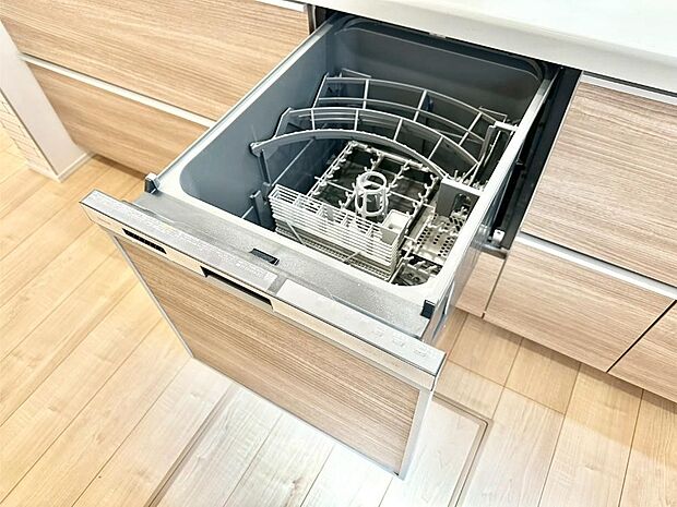面倒なお片づけは食洗機にお任せ!家事の負担が減って、時間にも気持ちにもゆとりができます。
