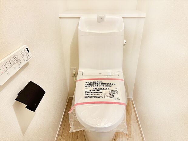 トイレは1階と2階それぞれに配置されていてとても便利です。 