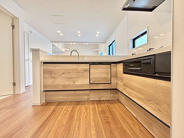 お料理を効率的に、楽しく！システムキッチン  